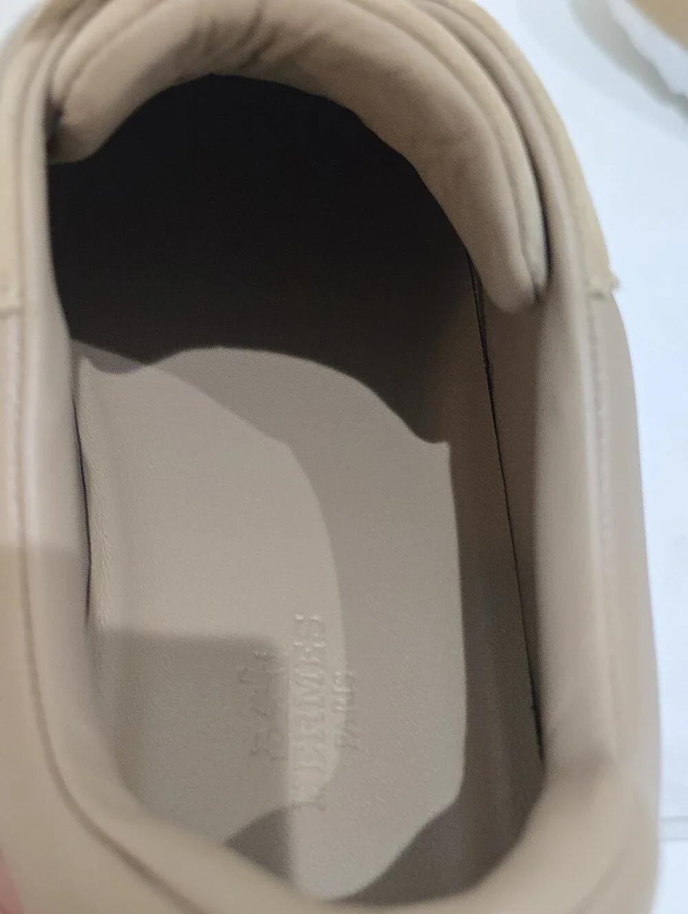 Hermes Womens Bouncing Sneakers Beige and White Low-Top Sneakers Size 38
